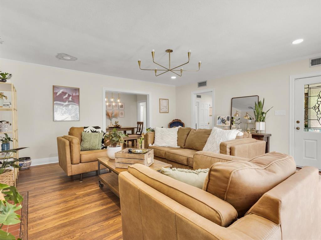 2233 Goldenrod Avenue Property Photo 1