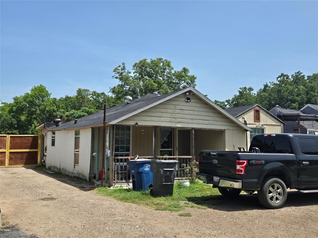 7015 Lovett Avenue Property Photo 1