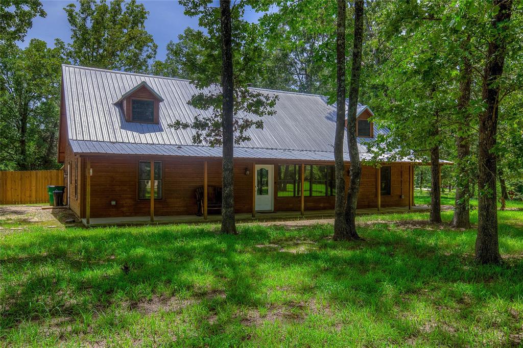 831 County Road 1917