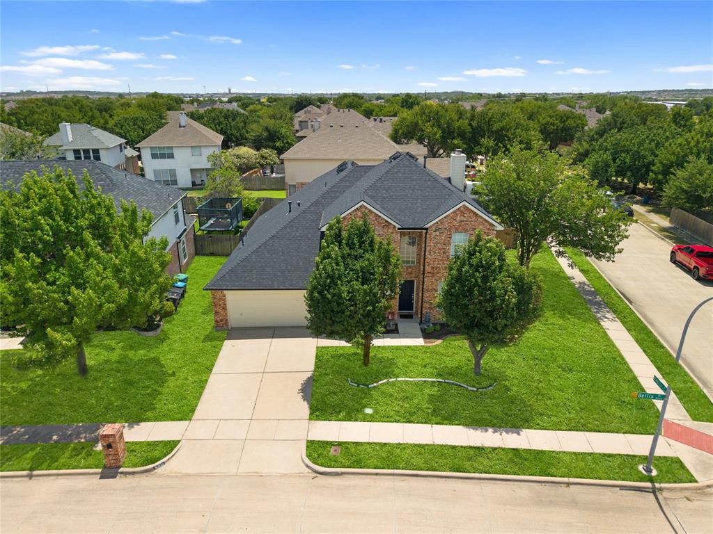 5300 Bellis Drive Property Photo 1