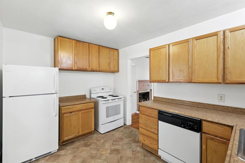 3108 Hunter Street Property Photo 9