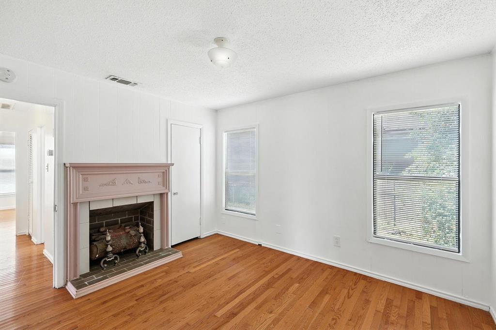 3108 Hunter Street Property Photo 13