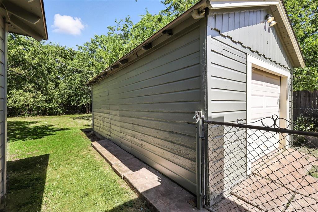 3108 Hunter Street Property Photo 21