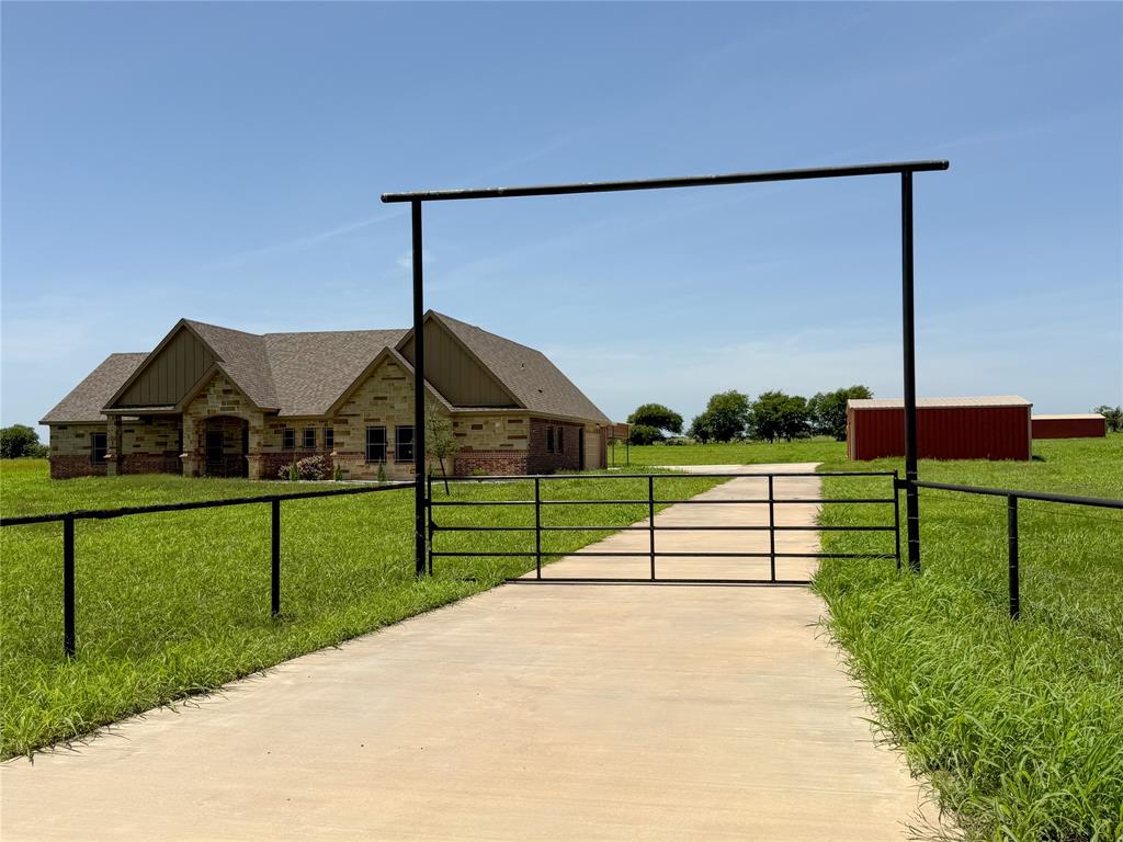 163 Private Road 107 Property Photo 1