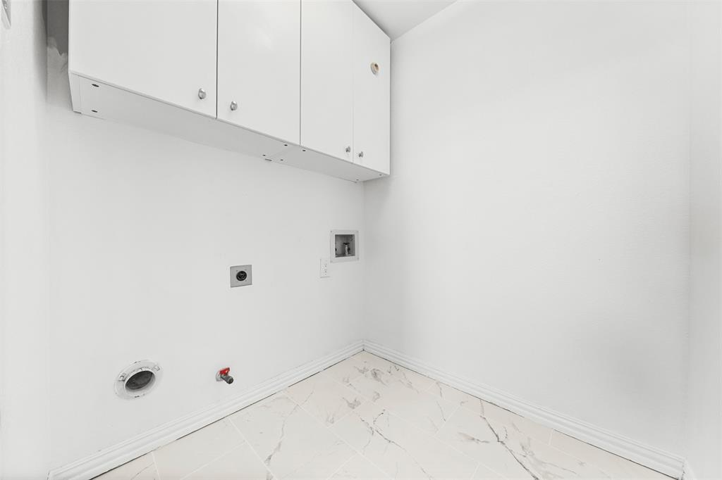 4709 Thorntree Drive Property Photo 21