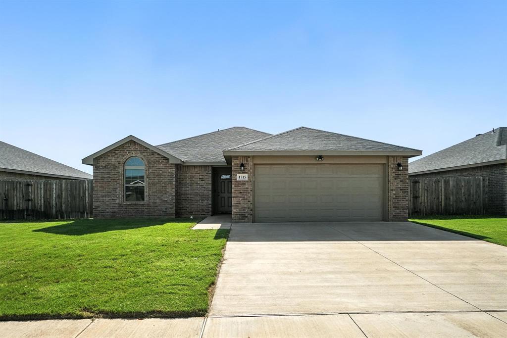 1715 Sweetwater Lane Property Photo 1