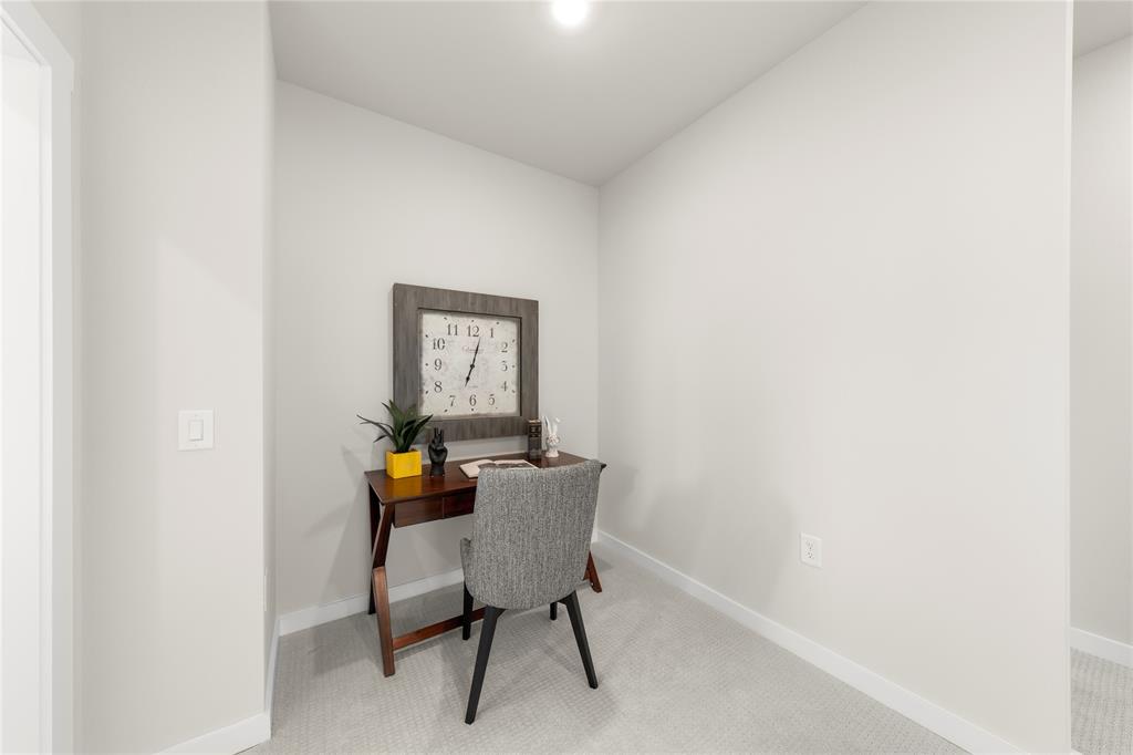 1245 Armstrong Property Photo 11