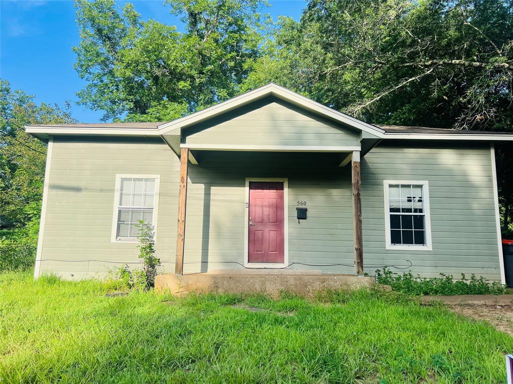 560 Nw 6th Property Photo 1
