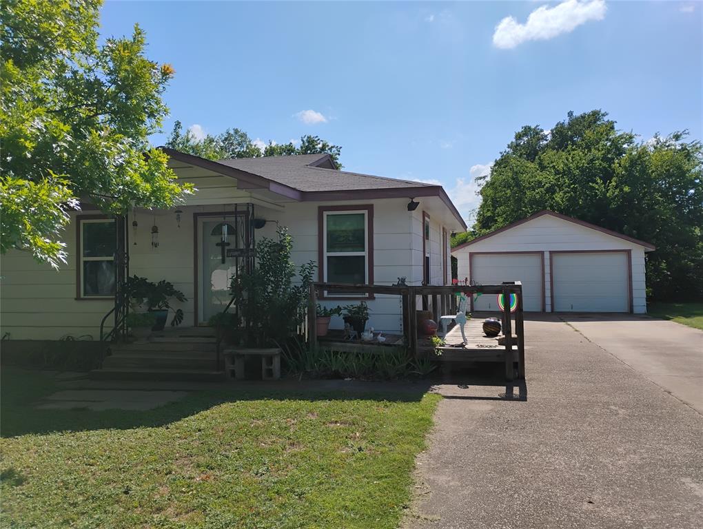 218 Bandera Street Property Photo 1