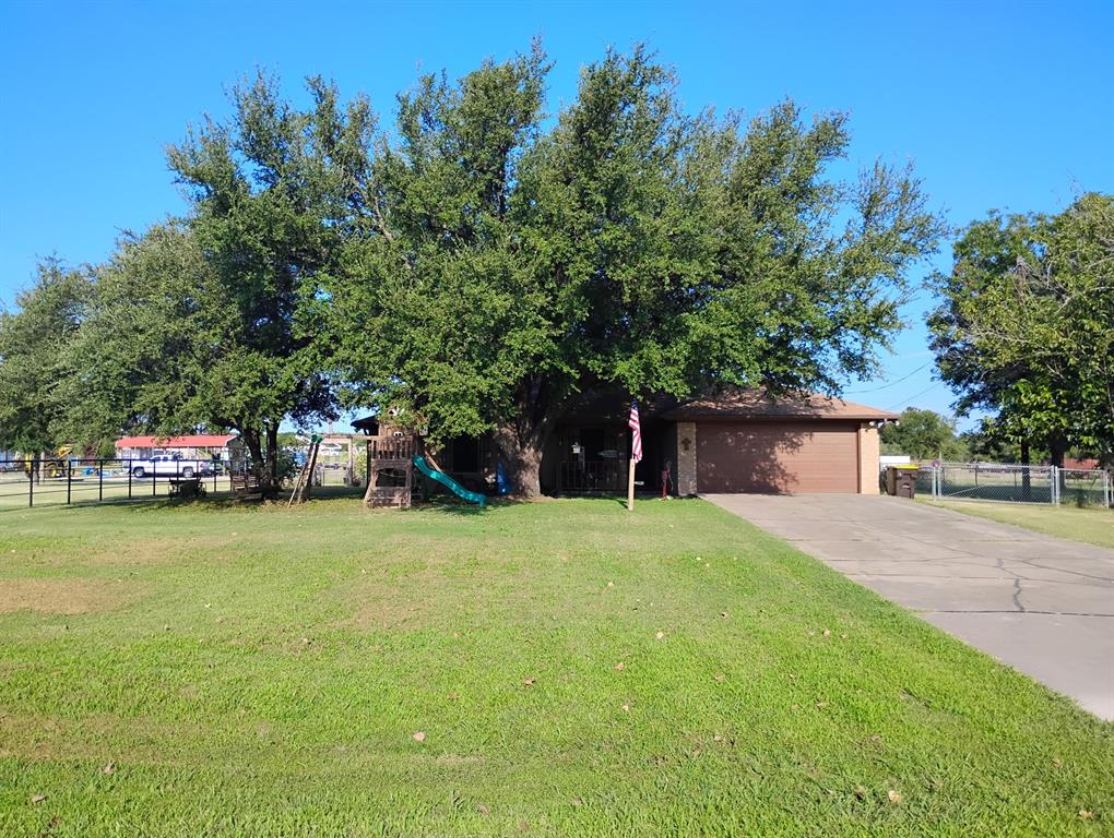 620 S Mingus Boulevard Property Photo 1