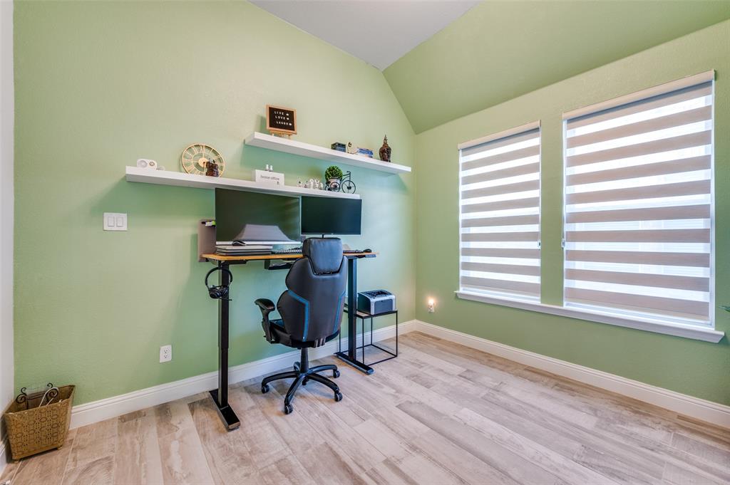 1733 Ann Street Property Photo 13