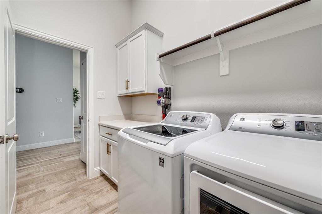 1733 Ann Street Property Photo 24