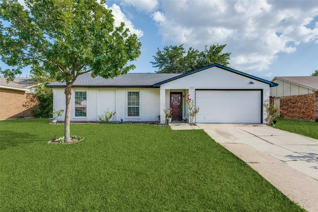 5569 Ragan Drive Property Photo 1