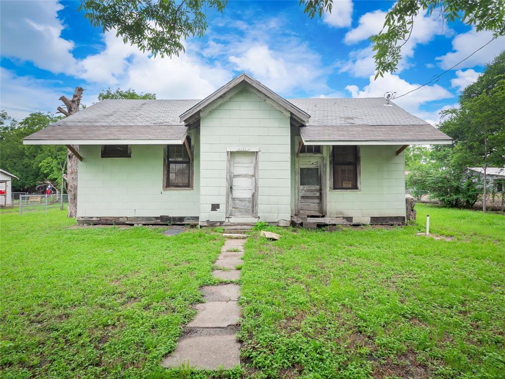 4531 S Old Dallas Road Property Photo 1