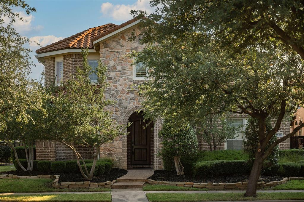 1628 Camino Lago Property Photo 1