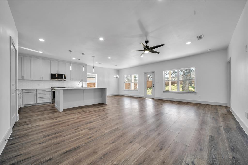 2420 Givendale Road Property Photo 1