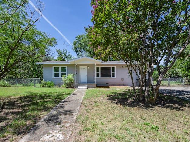 129 Lakewood Drive Property Photo 1