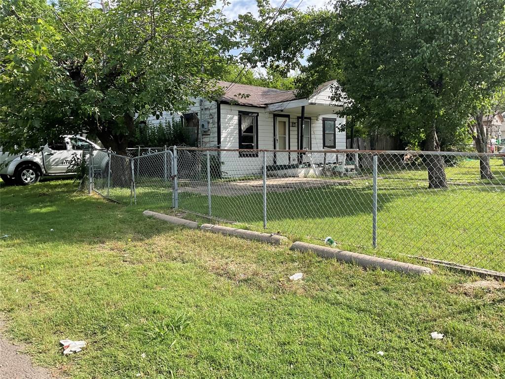 2703 Marjorie Avenue Property Photo 1