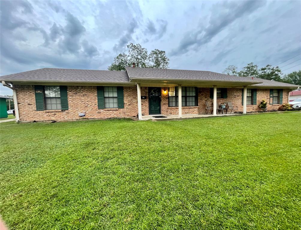 9886 Highway 79 Property Photo 1