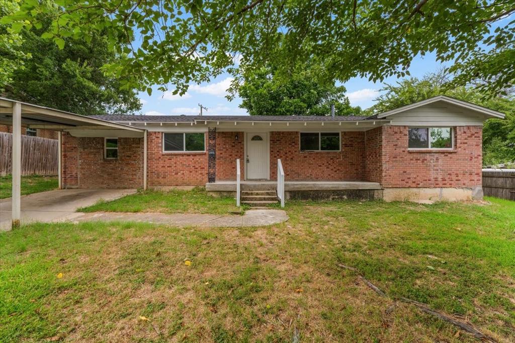 4504 Highland Lake Drive