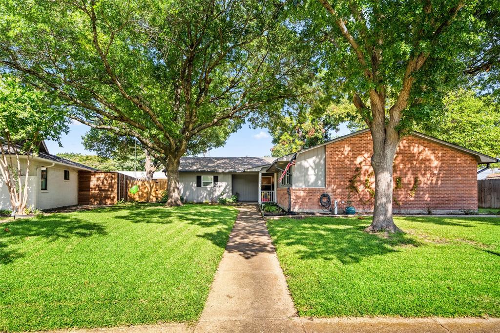 1720 Mapleton Drive Property Photo 1