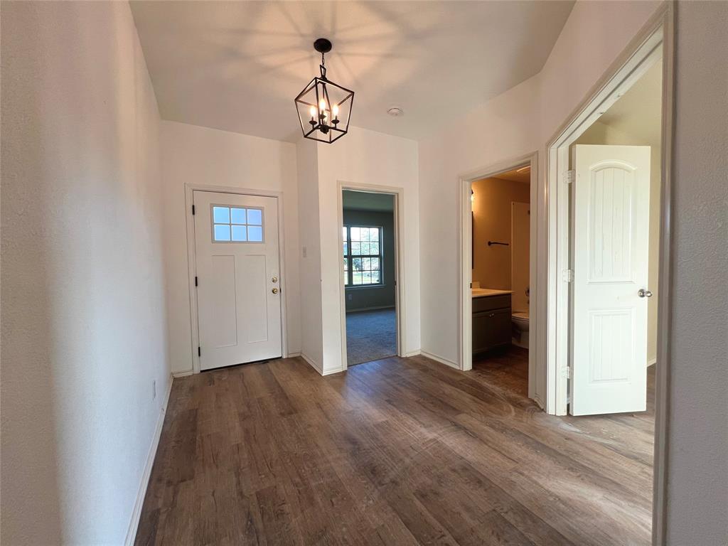 1017 Decker Drive Property Photo 6