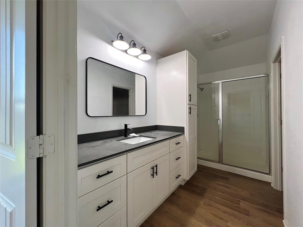 1017 Decker Drive Property Photo 14