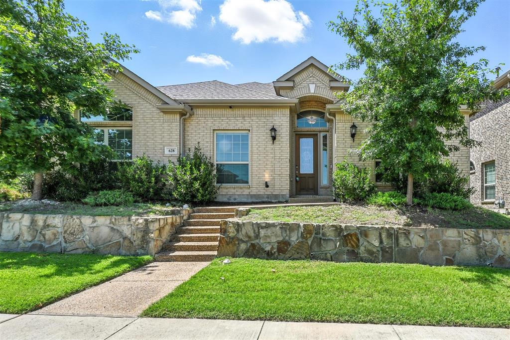 628 Castle Street Property Photo 1