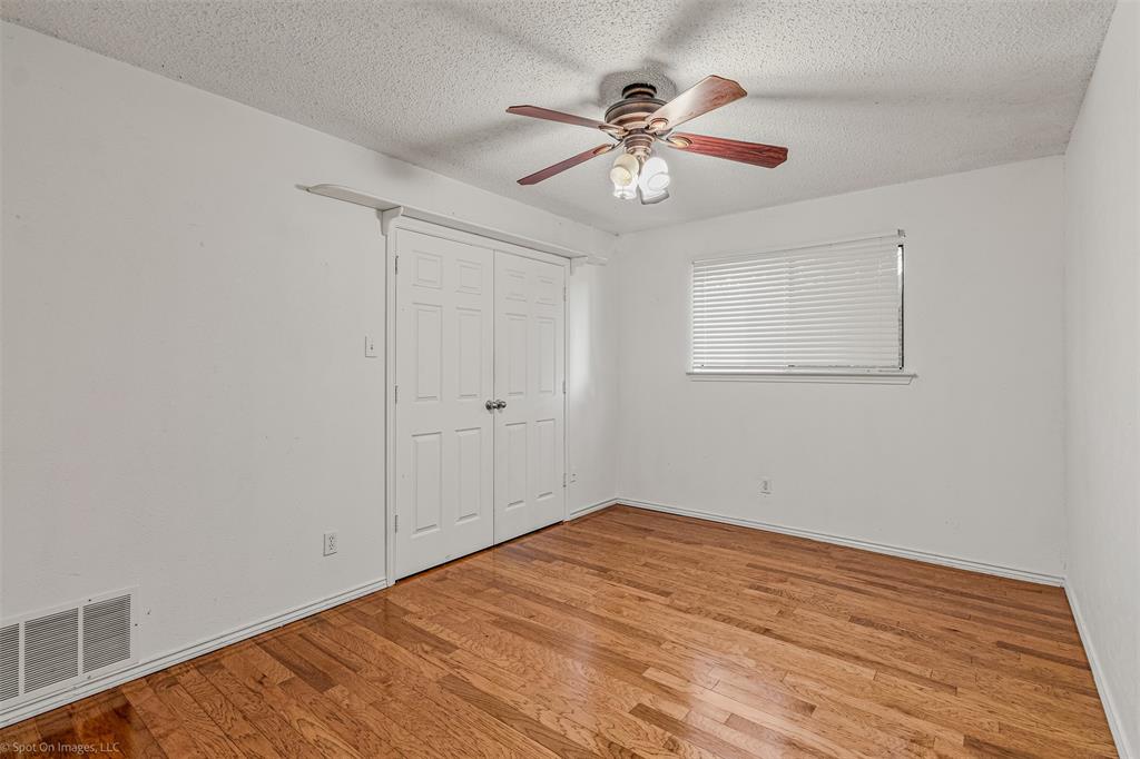 1827 Hillcroft Drive Property Photo 15