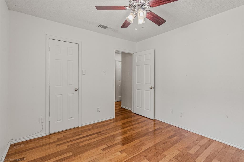 1827 Hillcroft Drive Property Photo 19