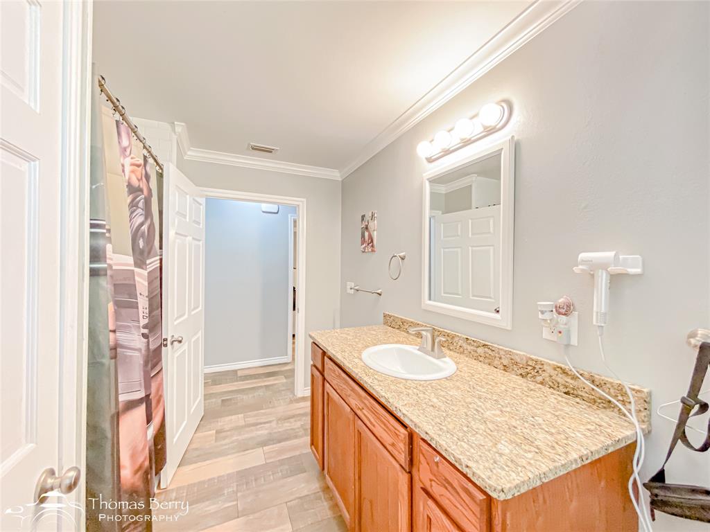 355 Fm 604 Property Photo 18