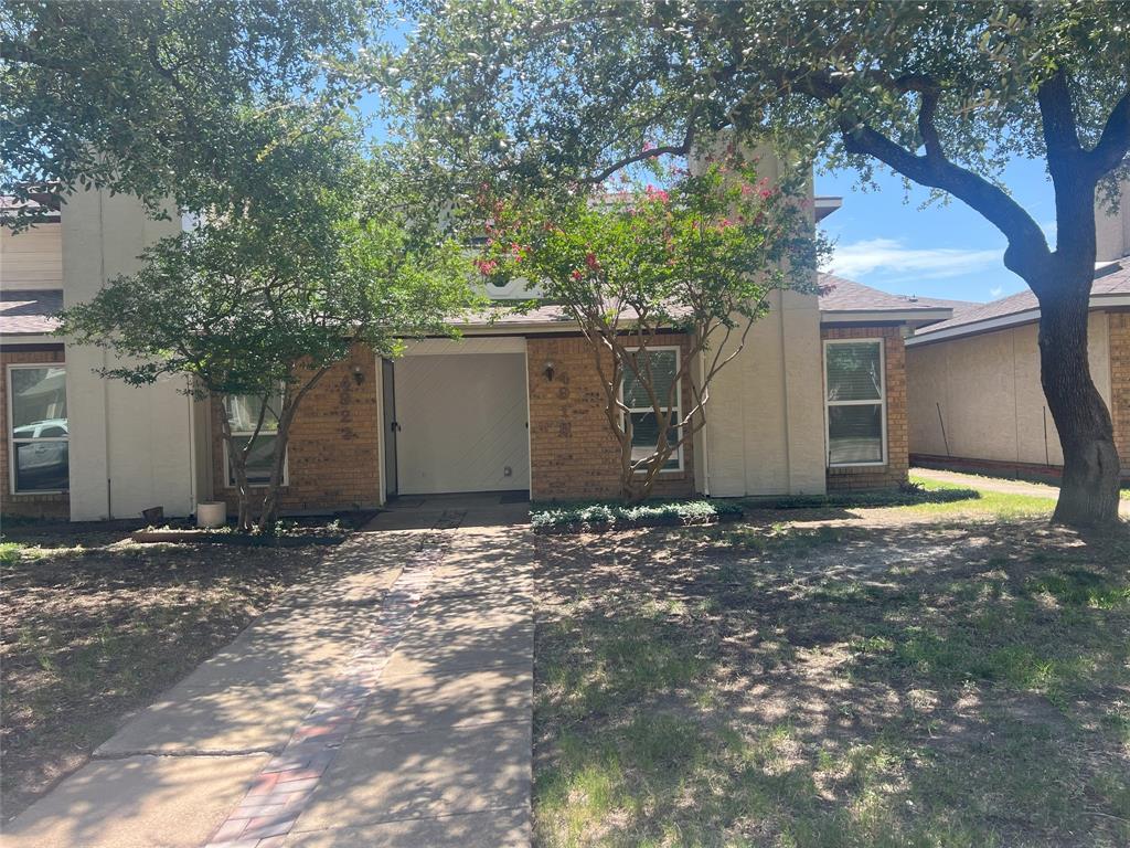 4919 Regal Bluff Property Photo 1