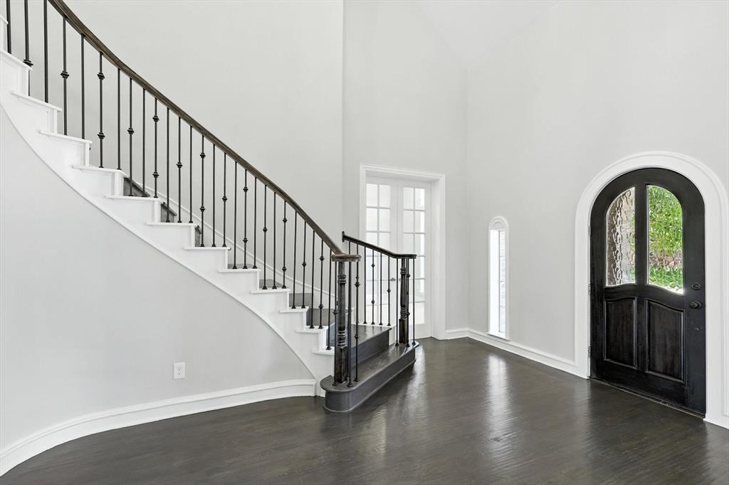 3220 Langley Drive Property Photo 7