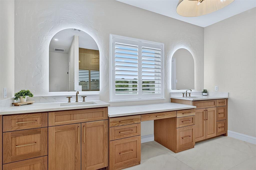 2340 Wright Road Property Photo 19