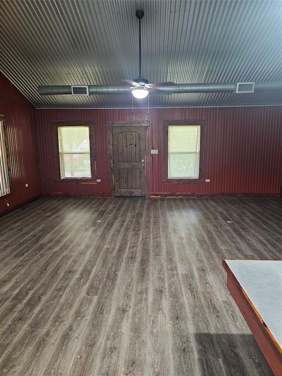 236 Deer Shadow Circle Property Photo 11