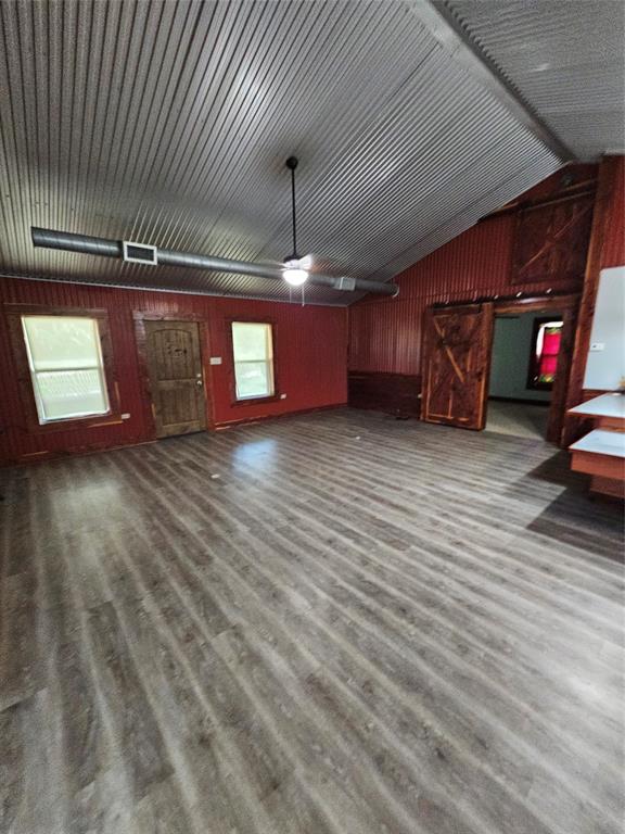 236 Deer Shadow Circle Property Photo 12