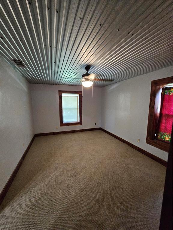 236 Deer Shadow Circle Property Photo 16