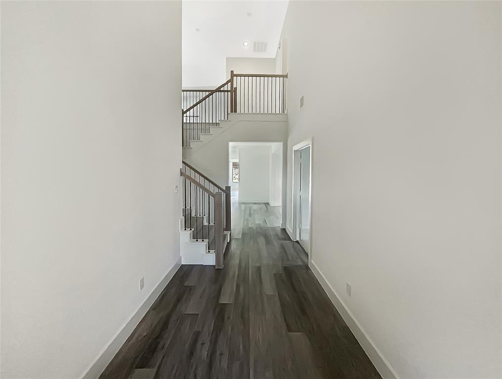 1434 Stellar Truth Way Property Photo 14