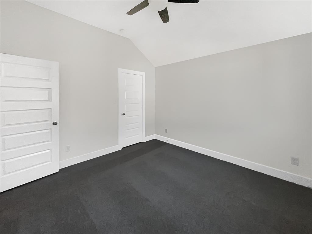 1434 Stellar Truth Way Property Photo 32