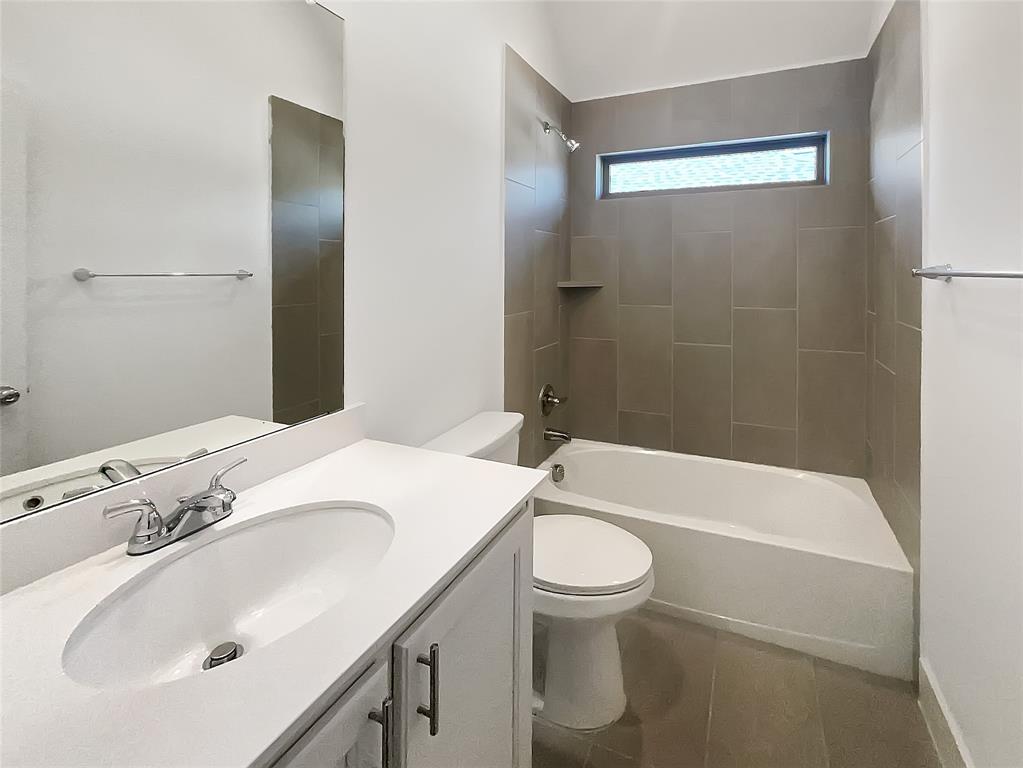 1434 Stellar Truth Way Property Photo 33