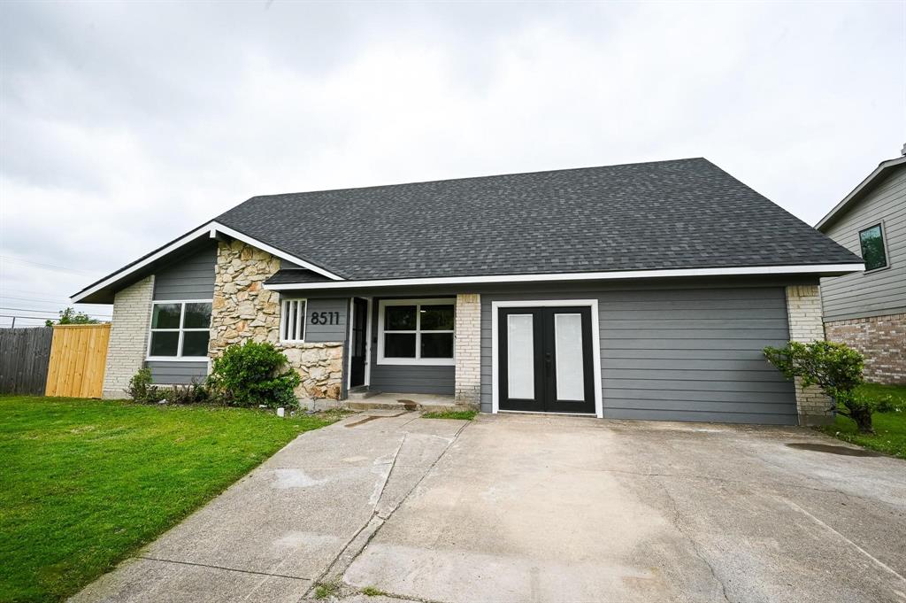 8511 Strathmore Drive Property Photo 1