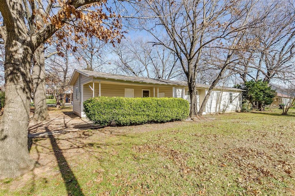 400 E Liberty Street Property Photo 1