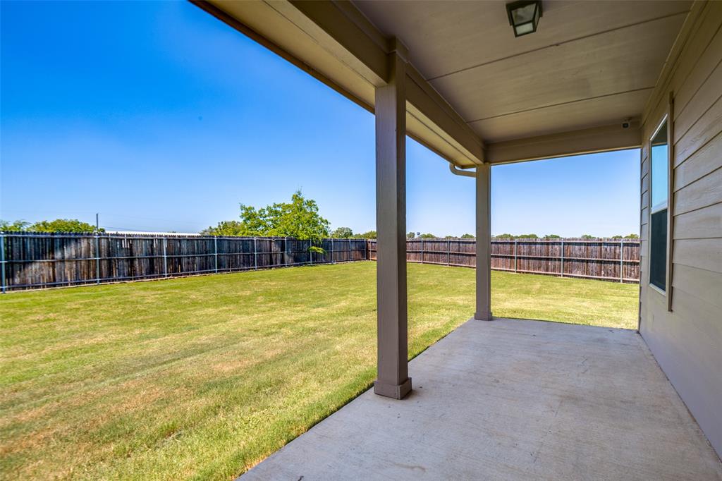 700 Meadow Creek Lane Property Photo 24