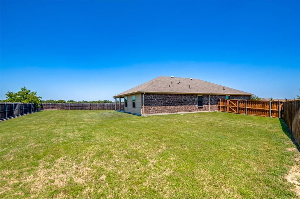700 Meadow Creek Lane Property Photo 26