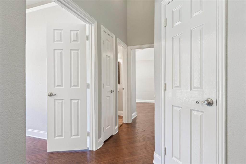 308 Cosbie Drive Property Photo 16