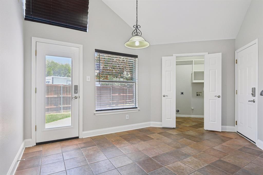 308 Cosbie Drive Property Photo 25