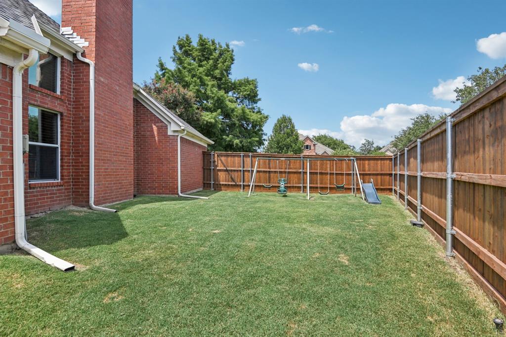 308 Cosbie Drive Property Photo 36