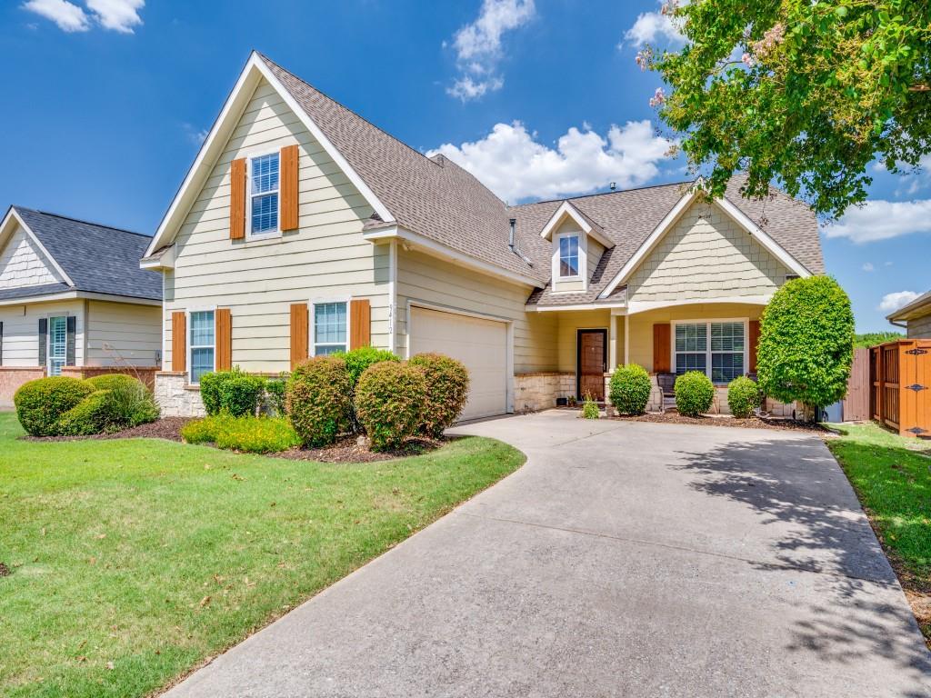 9412 Water Tree Drive Property Photo 4