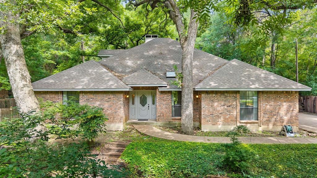 929 Sleepy Hollow Drive Property Photo 1
