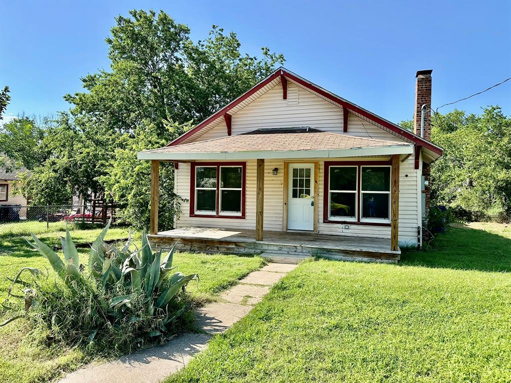 1203 Thompson Street Property Photo 1